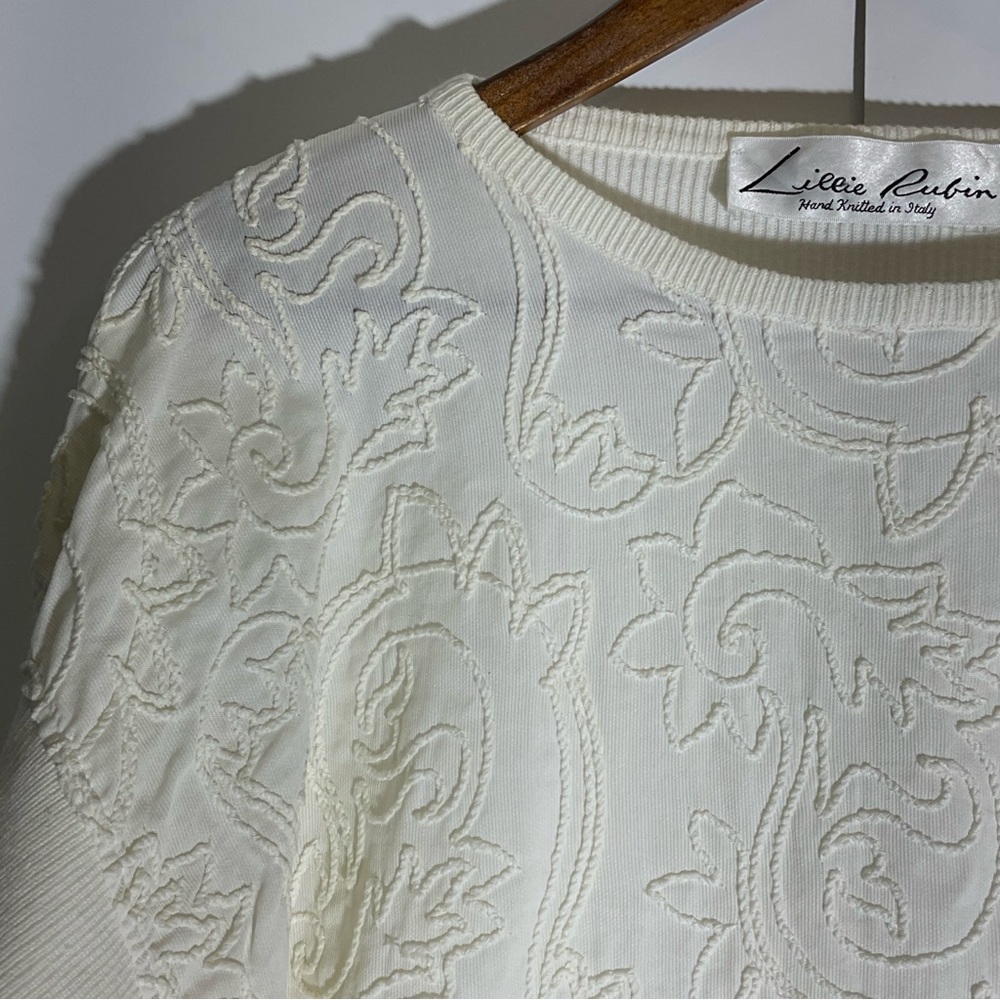 Lillie Rubin Hand Knitted in Italy Long Sleeve Round Neck Pretty Knit Design 44 - Picture 4 of 16